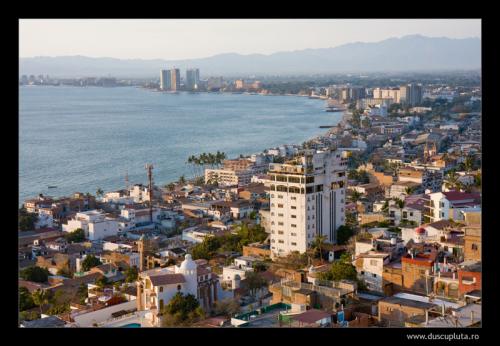 Marina Vallarta - dinspre El Cerro
