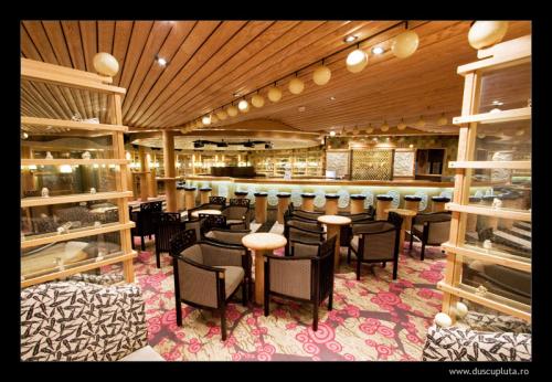 ivory piano bar